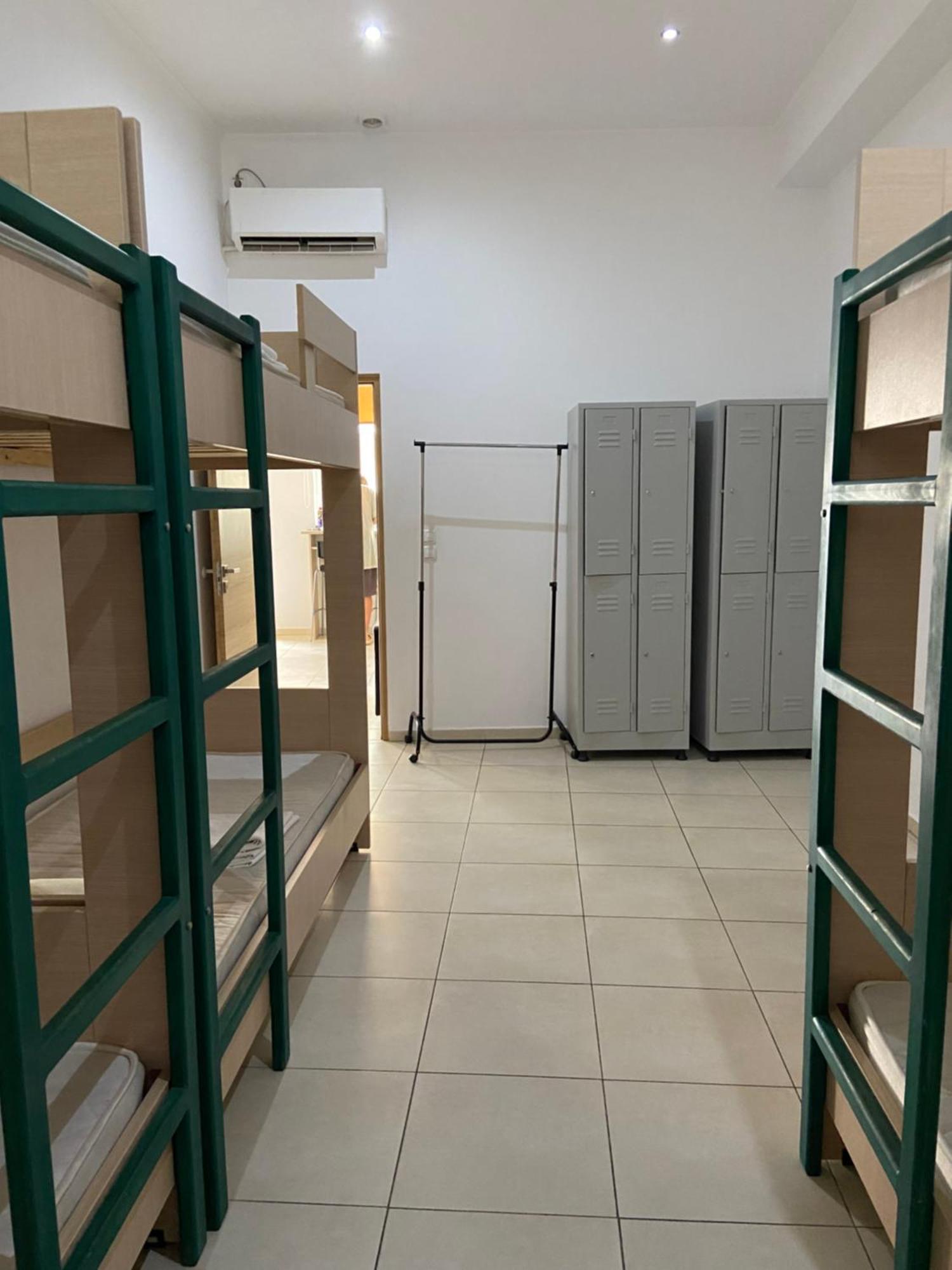 Sisifou Hostel Corinth Dış mekan fotoğraf